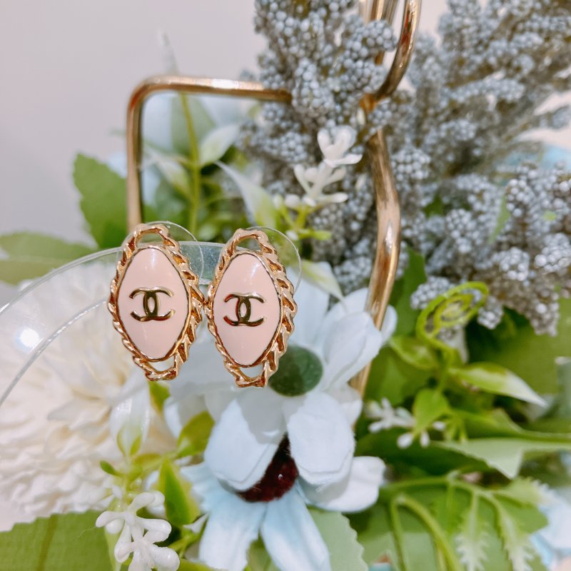 TK2075 香奈兒 耳環 Chanel Oval Earrings Pink X GHW-0