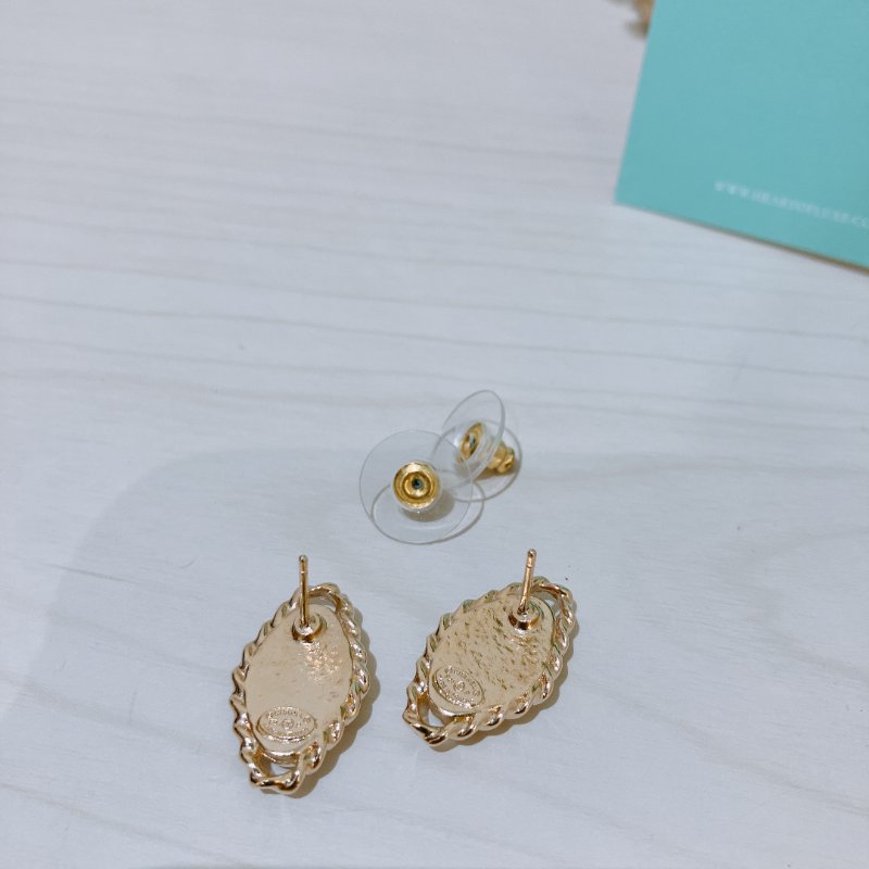 TK2075 香奈兒 耳環 Chanel Oval Earrings Pink X GHW-8