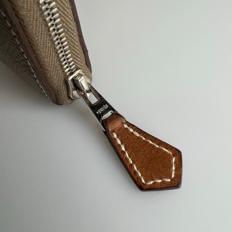 HERMES Z刻 大象灰絲巾短夾-10