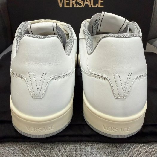 💎Han's house精品服飾💎VERSACE 凡賽斯 女神頭 牛皮 鞋 現貨25-6