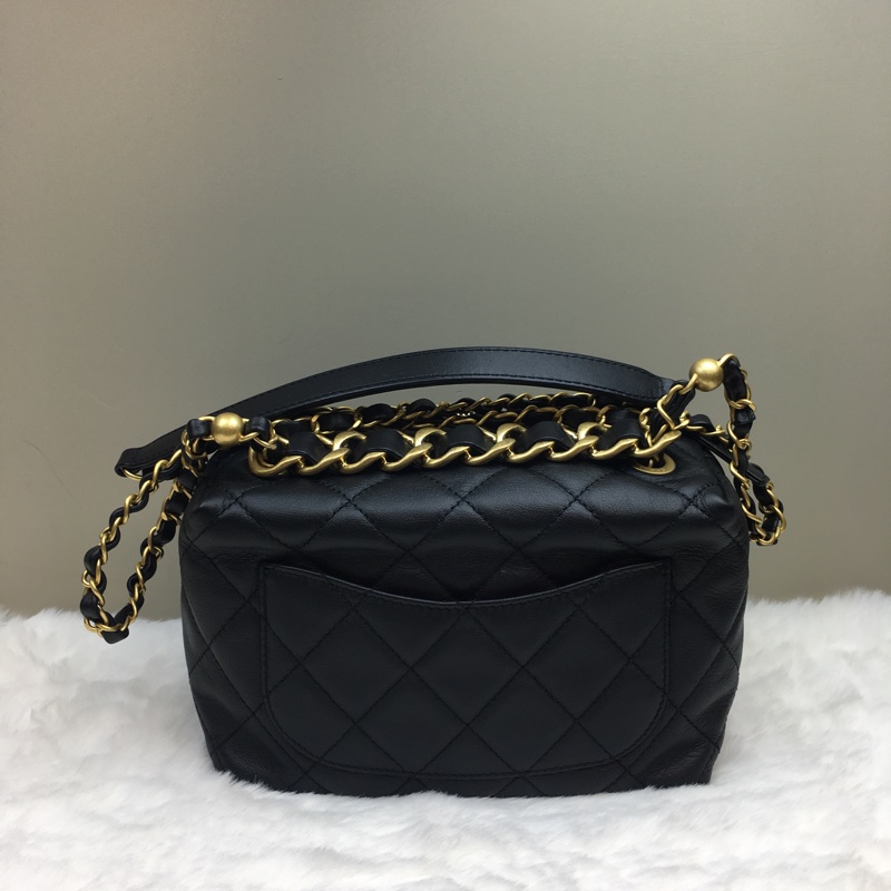CHANEL minin bowling黑金鏈條包-2
