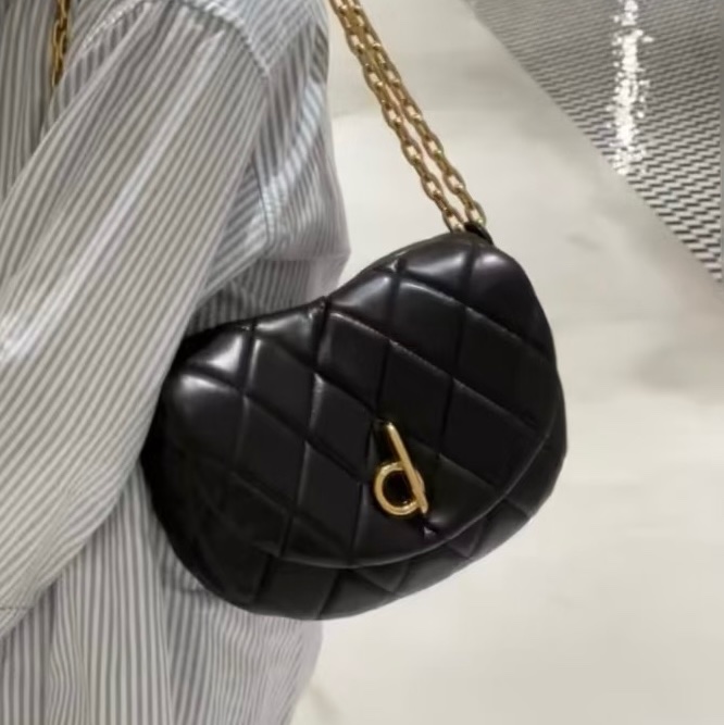 莉亞精品♡Burberry 小羊皮鏈包 #未使用閒置品-1