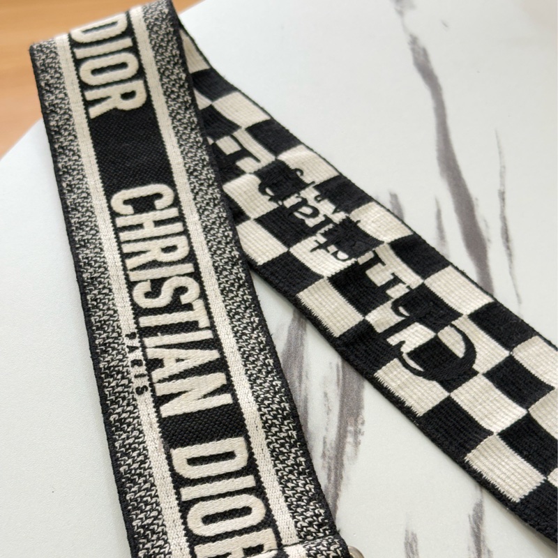 DIOR 刺繡寬肩帶-2