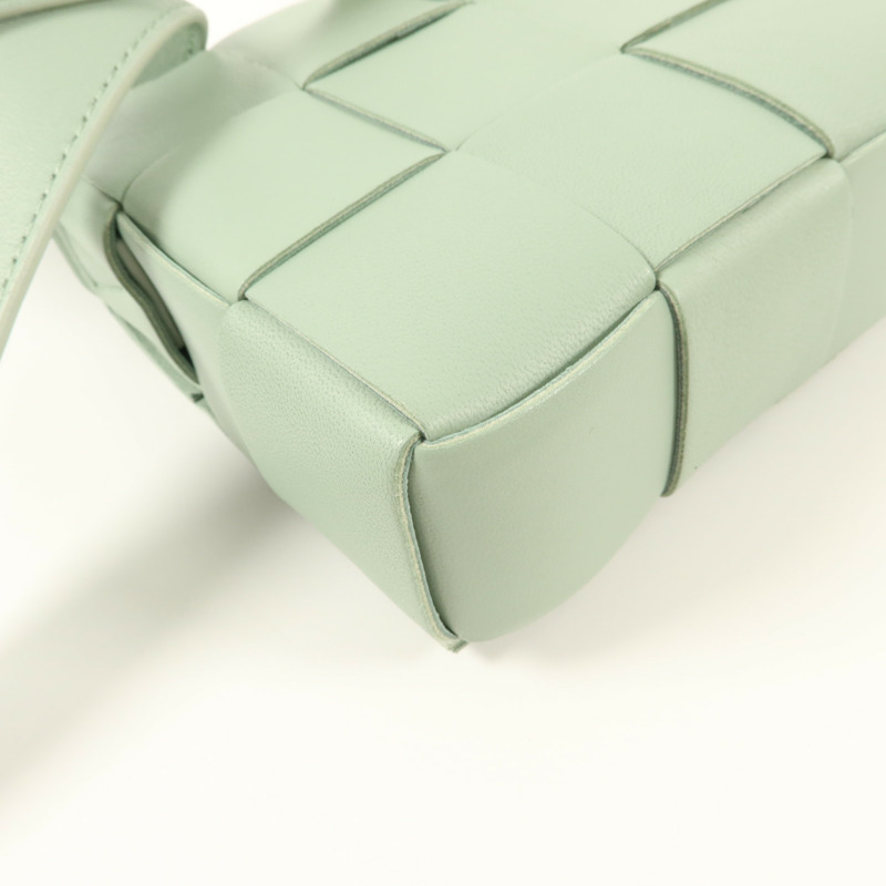 BOTTEGA VENETA 羊皮皮革Cassette Bag Small肩背袋-14
