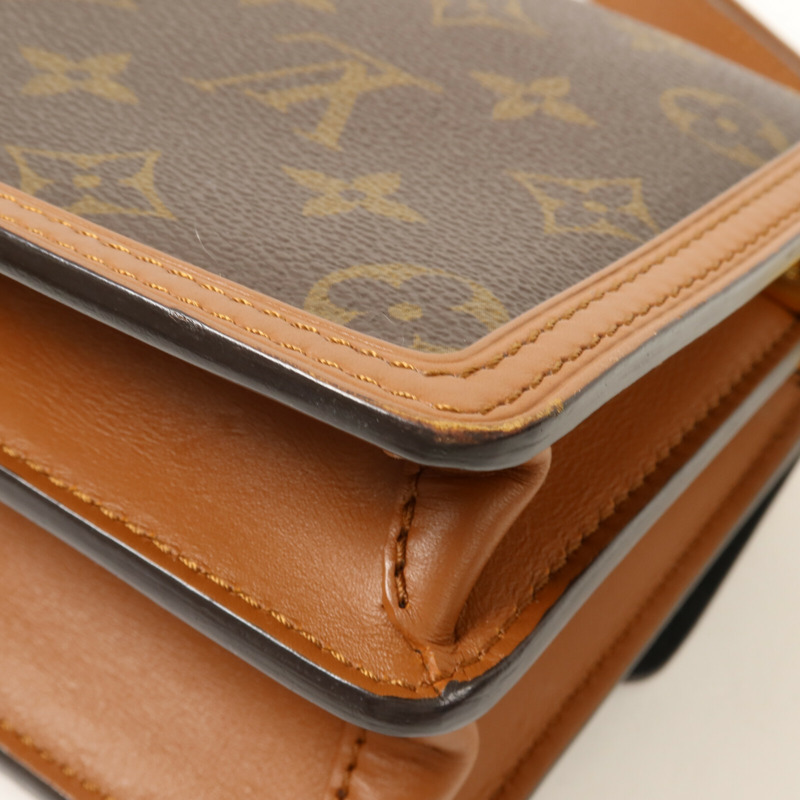 LOUIS VUITTON Monogram Reverse Mini Dauphine肩背袋-12