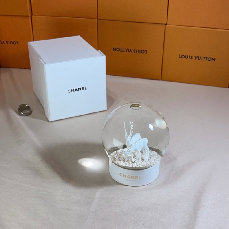 ✨超級好看 閒置品 香奈兒 Chanel 超美限量馴鹿水晶球-7