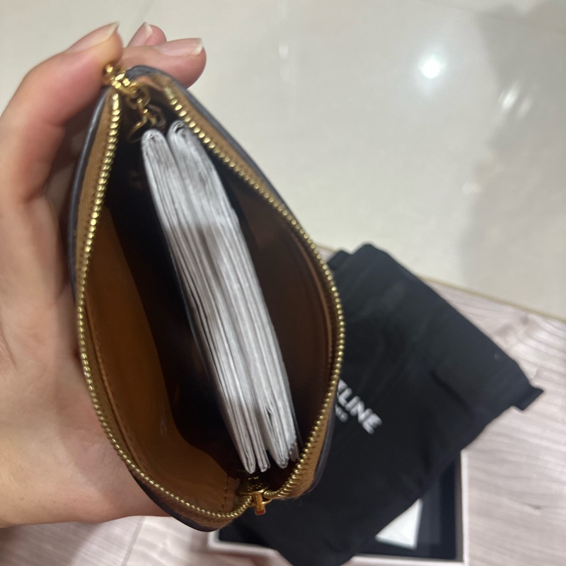 Celine 小牛皮大logo 拉鍊零錢包8新-2
