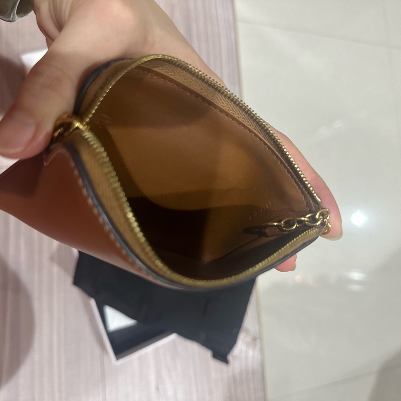 Celine 小牛皮大logo 拉鍊零錢包8新-11