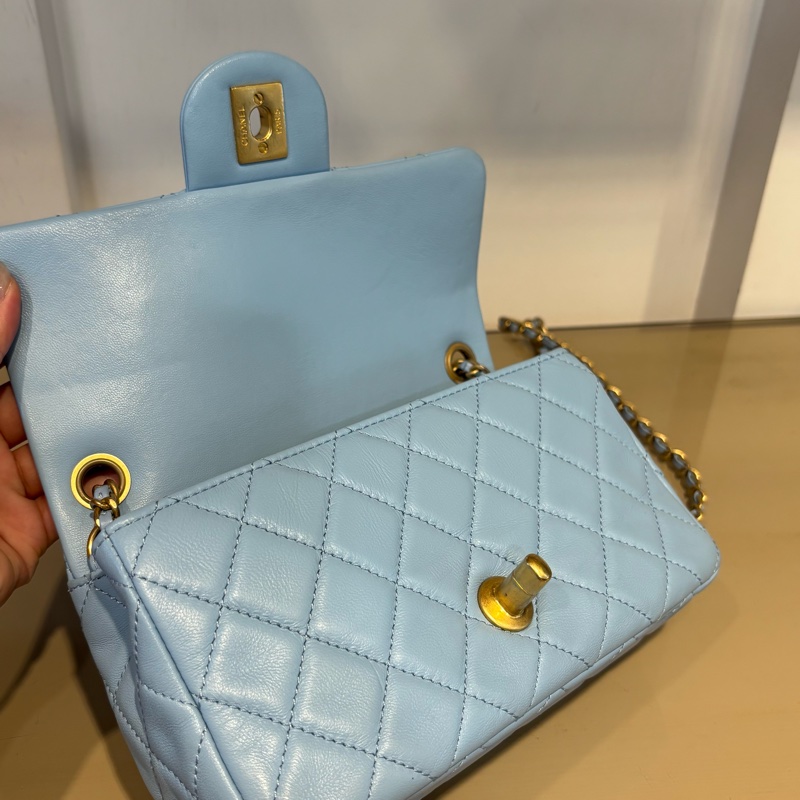 Chanel 天空藍羊皮Coco20金球鏈包AS1787-8
