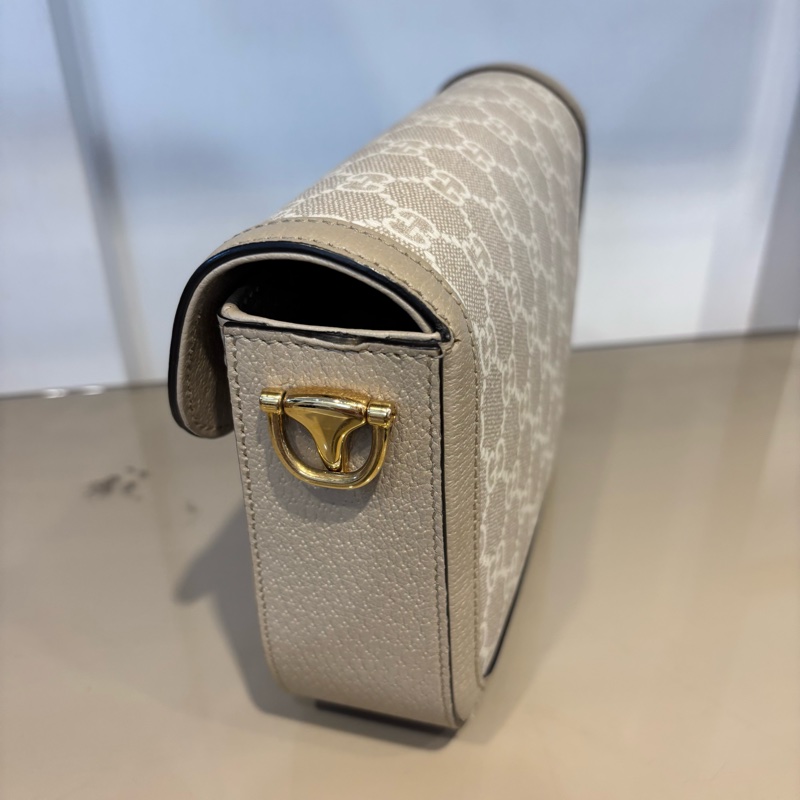 Gucci 燕麥色Horsebit1955肩斜背包-3
