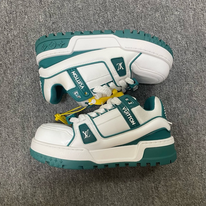 LOUIS VUITTON/路易威登(有盒)小胖丁低幫板鞋 95新 37.5 碼-3