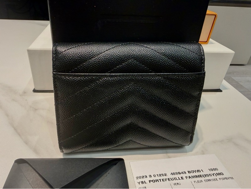 CASSANDRE SAINT LAURENT MATELASSÉ絎縫小型信封錢包-3