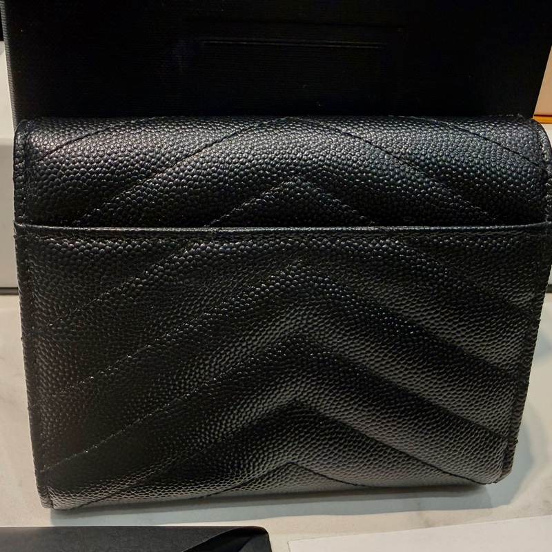 CASSANDRE SAINT LAURENT MATELASSÉ絎縫小型信封錢包-6