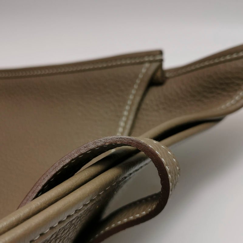 Hermes Evelyne29鏤空肩背包Clemence(TC)牛皮金扣18etoupe大象灰Y刻-21