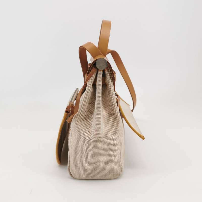 Hermes Herbag31狂躁的新娘馬鞍釘鎖扣單肩包帆布Hunter牛皮銀扣棕色淺米色Z刻-2