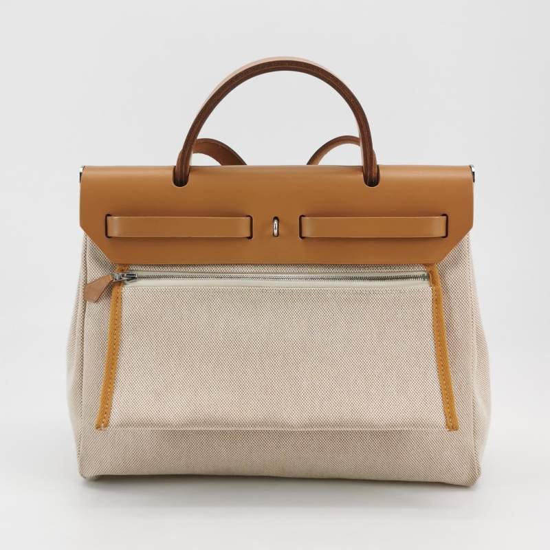 Hermes Herbag31狂躁的新娘馬鞍釘鎖扣單肩包帆布Hunter牛皮銀扣棕色淺米色Z刻-4
