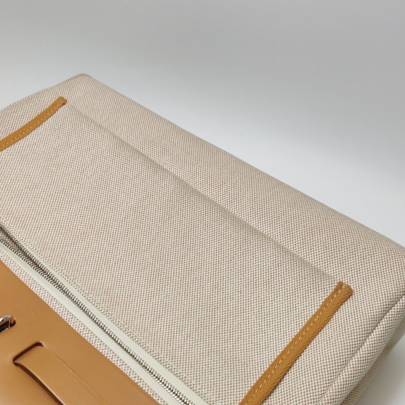 Hermes Herbag31狂躁的新娘馬鞍釘鎖扣單肩包帆布Hunter牛皮銀扣棕色淺米色Z刻-19
