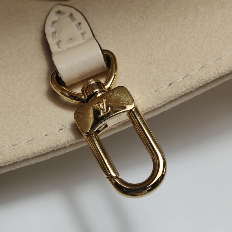 Louis Vuitton (LV) Onthego小號牛皮壓花老花手提包晶片款-11