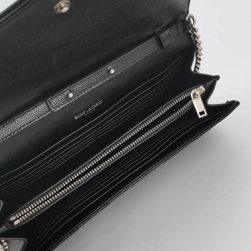 Saint Laurent Envelope牛皮V紋絎縫YSL標誌斜背包肩背包-6