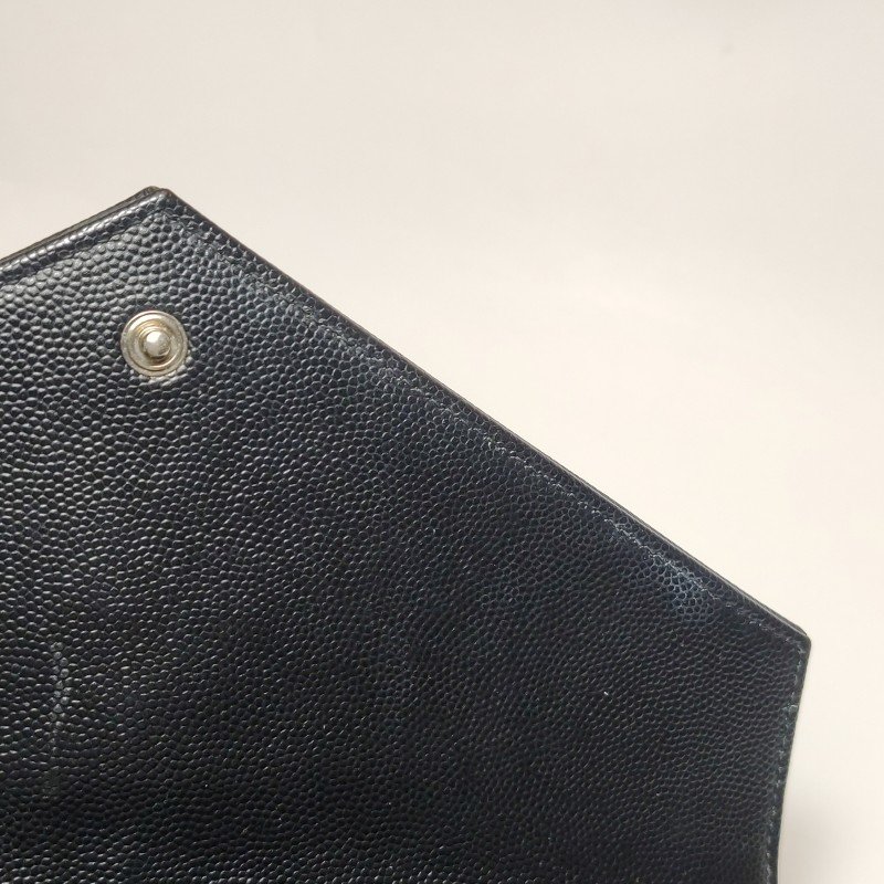 Saint Laurent Envelope牛皮V紋絎縫YSL標誌斜背包肩背包-9