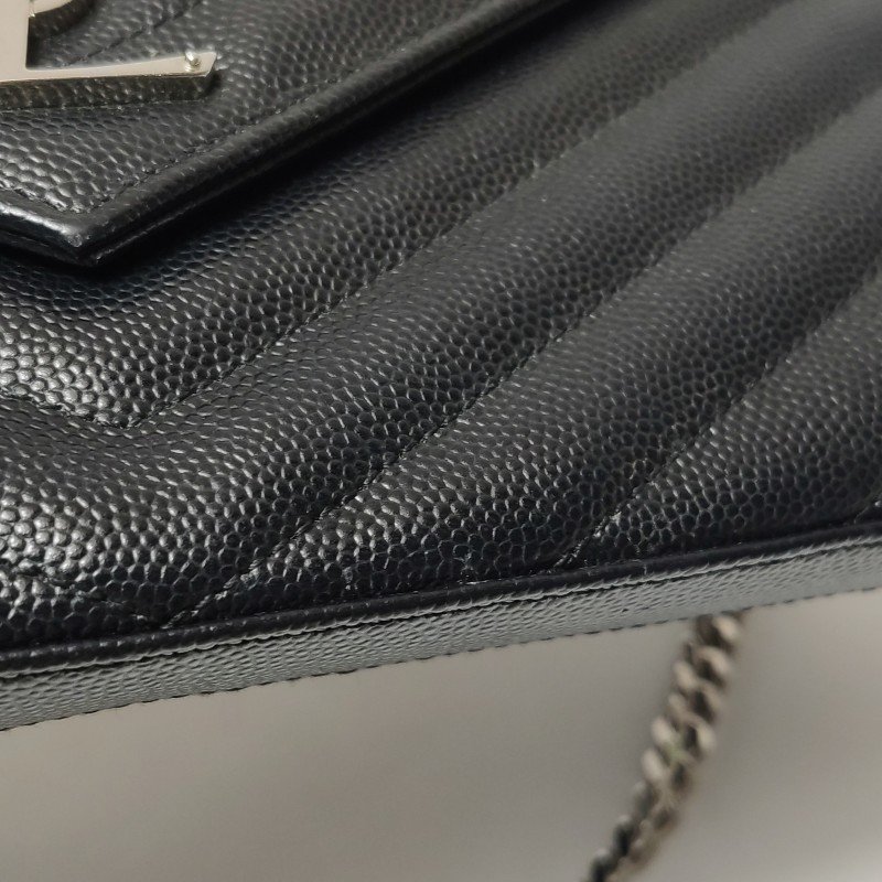 Saint Laurent Envelope牛皮V紋絎縫YSL標誌斜背包肩背包-20
