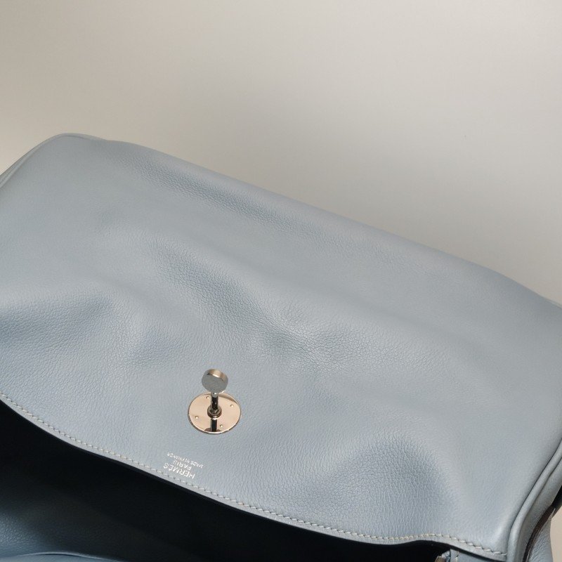 Hermes Lindy34旋扣單肩包Evercolor牛皮銀扣8U冰川藍T刻-17