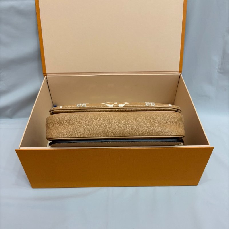 LV Pochette Metis郵差包 芯片款 奶茶色 25*19*7 98新配件塵袋盒子-2