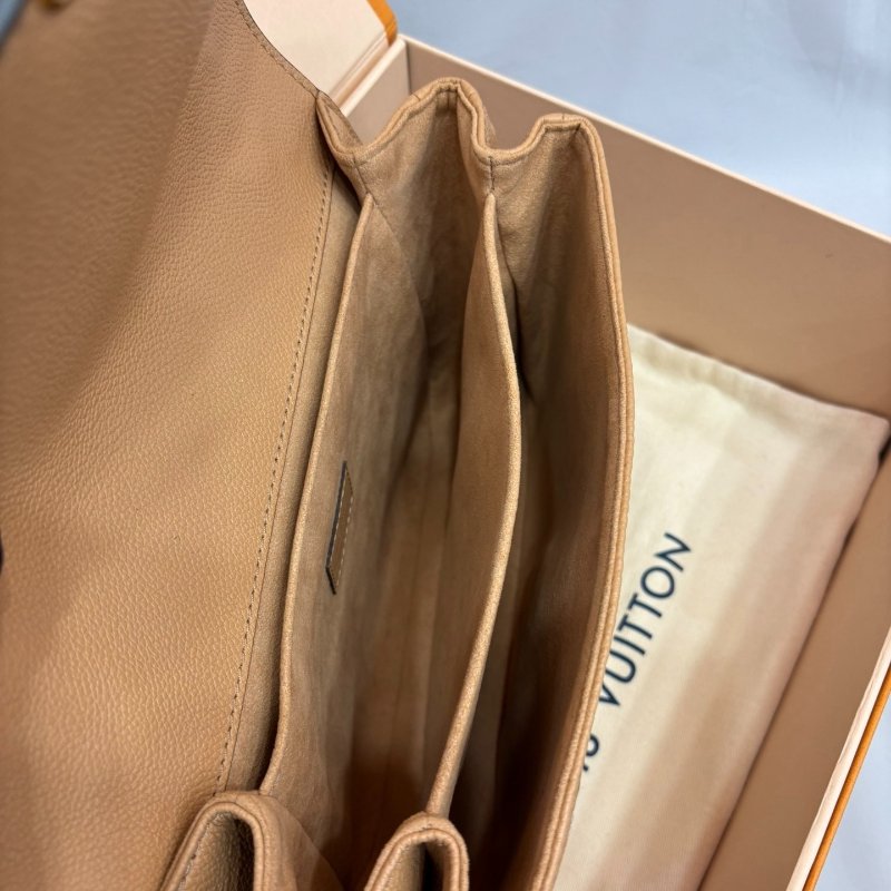 LV Pochette Metis郵差包 芯片款 奶茶色 25*19*7 98新配件塵袋盒子-8