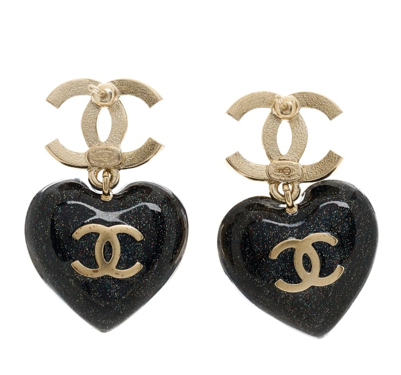 Chanel 水晶CC樹脂心型吊墜耳環 黑金-2