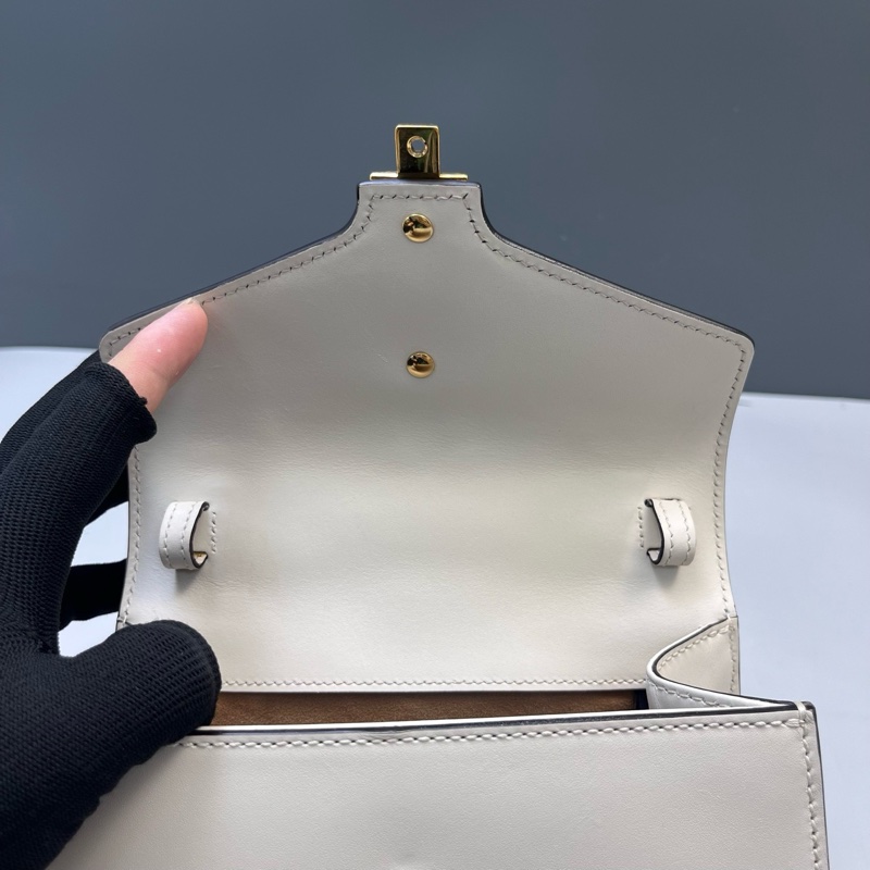 GUCCI塞爾維亞白色花卉刺繡box牛皮小號-8
