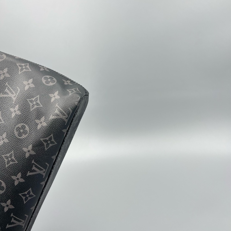 Louis Vuitton 路易威登 黑老花黑武士手提公文斜挎包 38*28-13