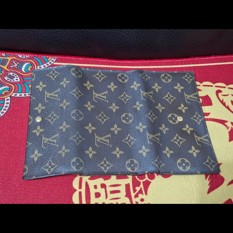 美品／日本二手／LV長夾／內有長零錢袋-7