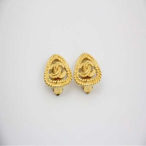 Chanel Vintage 86-92 鍍金三角形金色CC耳環