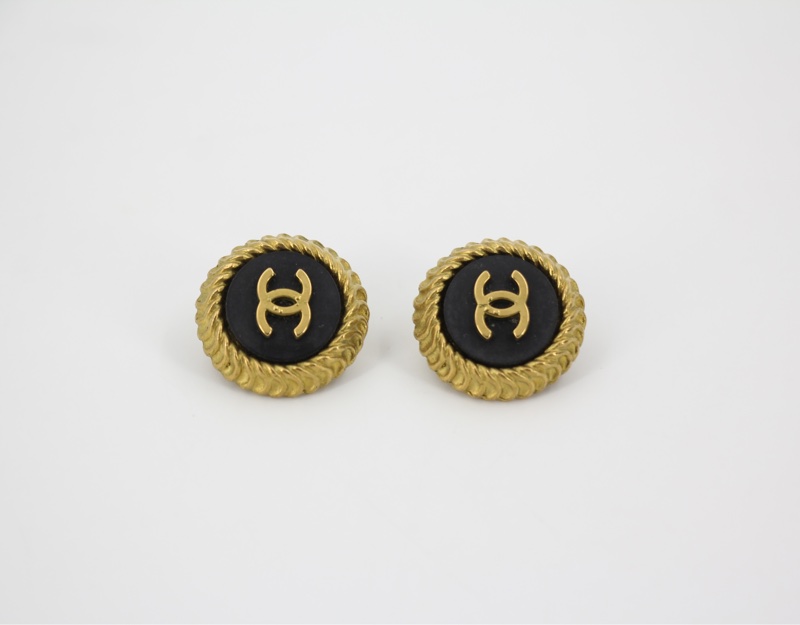 Chanel Vintage 95P 樹脂春夏黑金CC圓形波浪紋耳環-10
