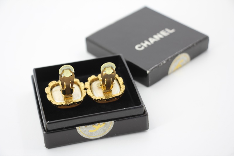 Chanel Vintage 91 仿珍珠正方形鍍金耳環-5