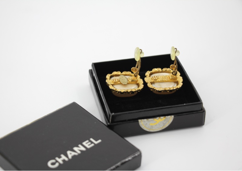 Chanel Vintage 91 仿珍珠正方形鍍金耳環-9