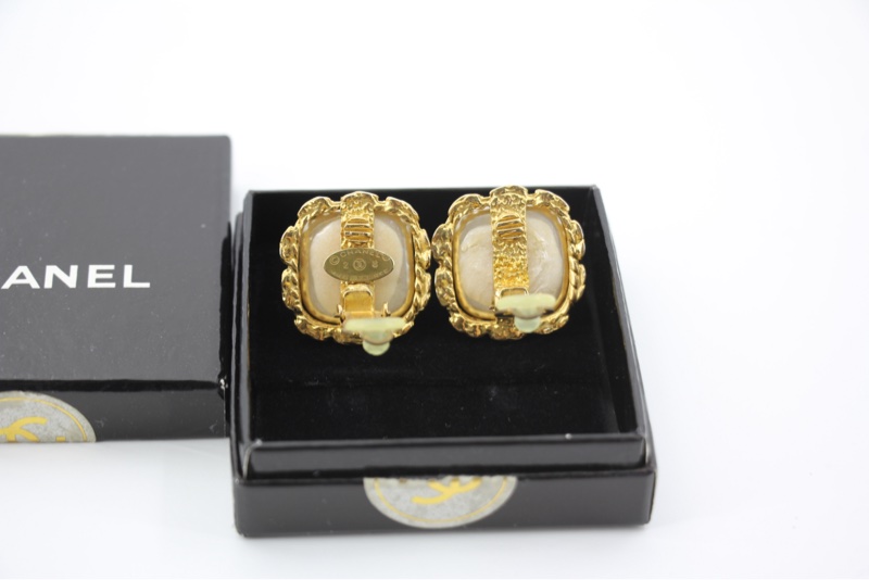 Chanel Vintage 91 仿珍珠正方形鍍金耳環-10