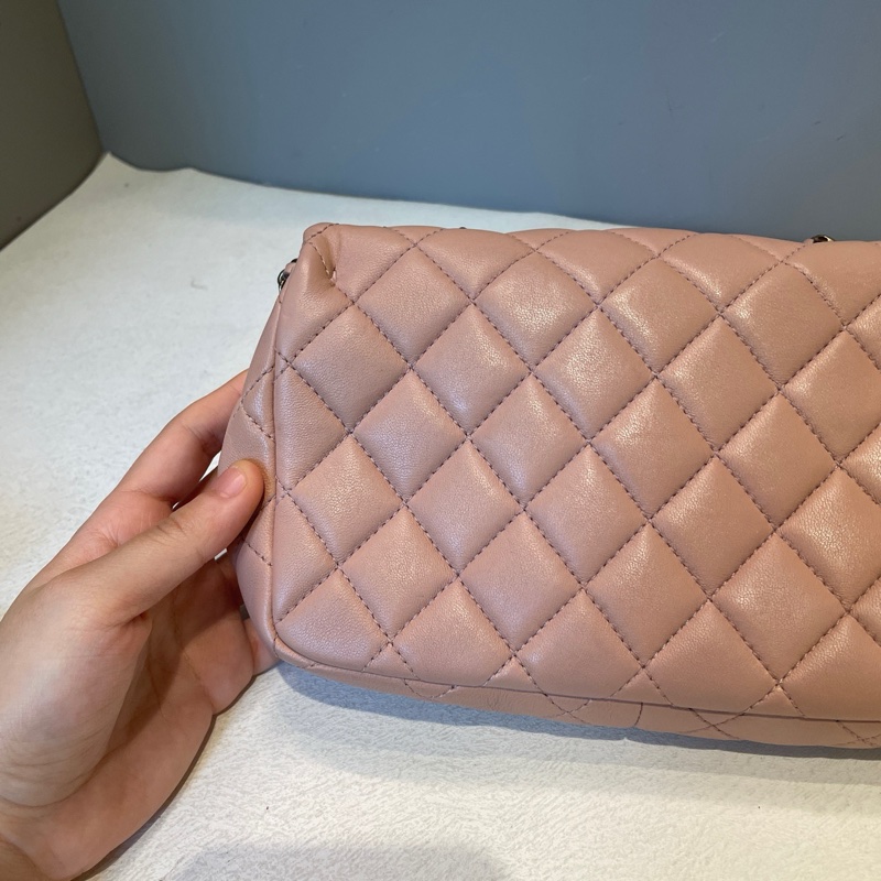 Chanel 香奈兒 櫻花粉色金扣14K羊皮季節款cf鏈條包20*12*5-15
