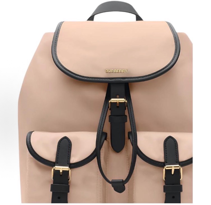 Burberry 女士 翻蓋雙肩包均碼碼26cm*14cm*31cm-1