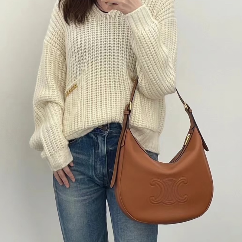 CELINE賽琳焦糖色浮雕凱旋門Heloise Hobo中號現貨-3