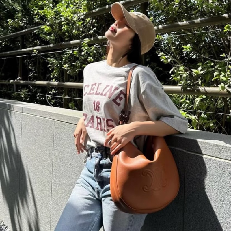 CELINE賽琳焦糖色浮雕凱旋門Heloise Hobo中號現貨-26