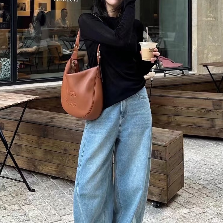 CELINE賽琳焦糖色浮雕凱旋門Heloise Hobo中號現貨-30