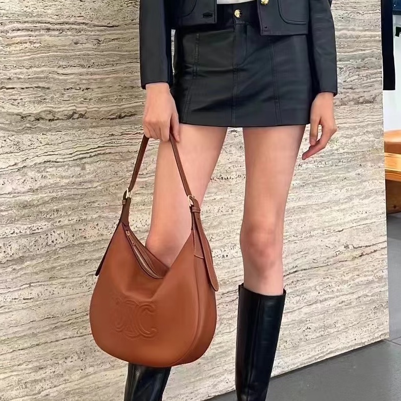 CELINE賽琳焦糖色浮雕凱旋門Heloise Hobo中號現貨-32