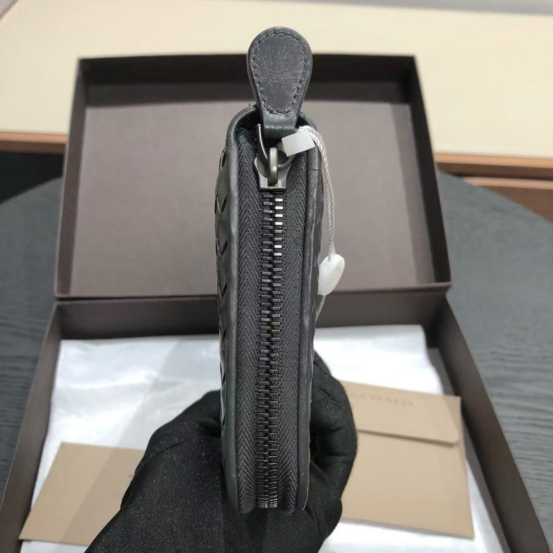 Bottega Veneta葆蝶家黑色編織手拿包-3