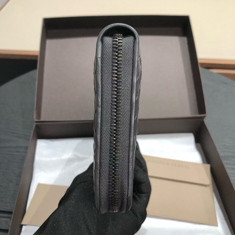 Bottega Veneta葆蝶家黑色編織手拿包-4