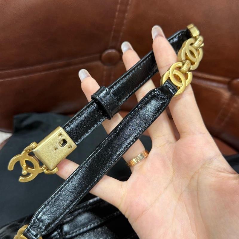 CHANEL 香奈儿 22A 马鞍挎包 黑金油蜡牛皮-4