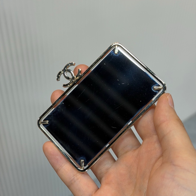 CHANEL 香奈兒 22P mini 手柄相機鏈條包 內有美鏡子 31開有卡-4