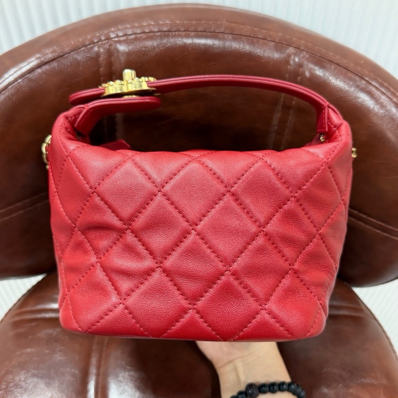 CHANEL 香奈兒 19bag Hobo 飯盒鏈條包 紅色菱格紋金扣羊皮-1