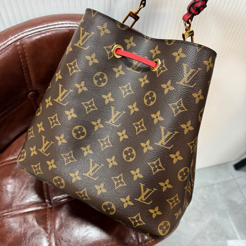 LV 路易威登 Neonoe 經典老花紅水桶 帶編織手柄-2