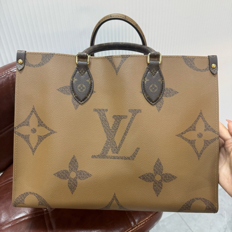LV 路易威登 ONTHEGO 托特包 中號雙面焦糖芯片款-2